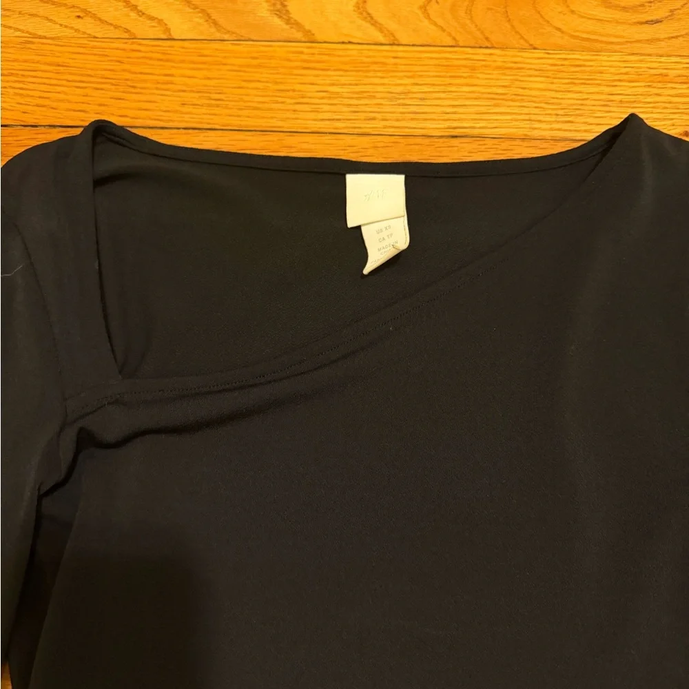H&M Black Asymmetrical Neck Long Sleeve Top XS Minimalist Fitted - Picture 2 of 5